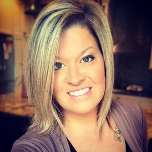 Meet your Posher, Lacey